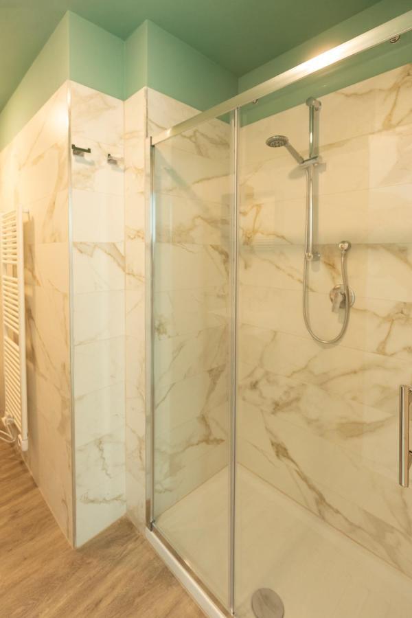 Twoways5Terre Hotel La Spezia Bagian luar foto