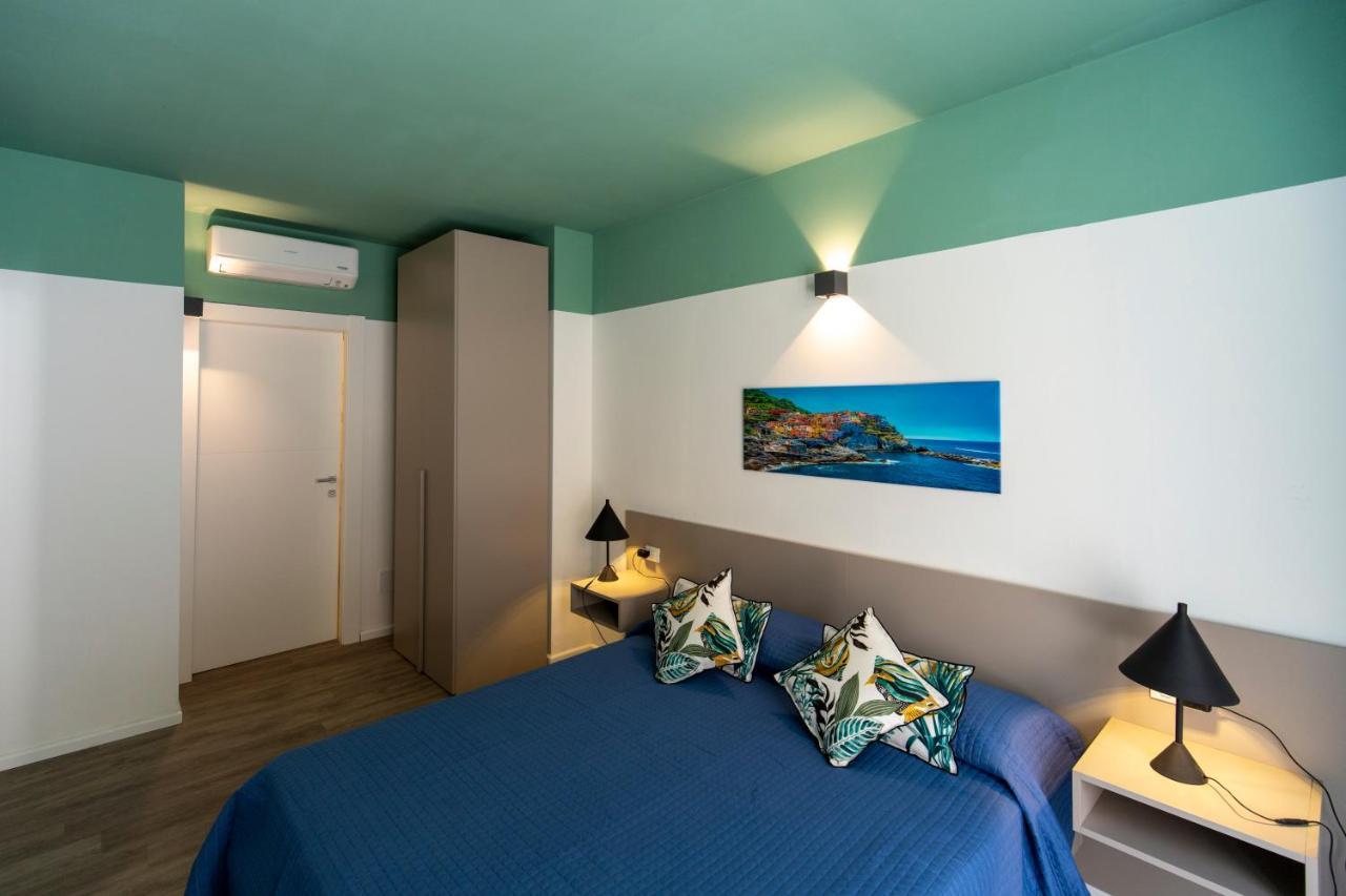 Twoways5Terre Hotel La Spezia Bagian luar foto